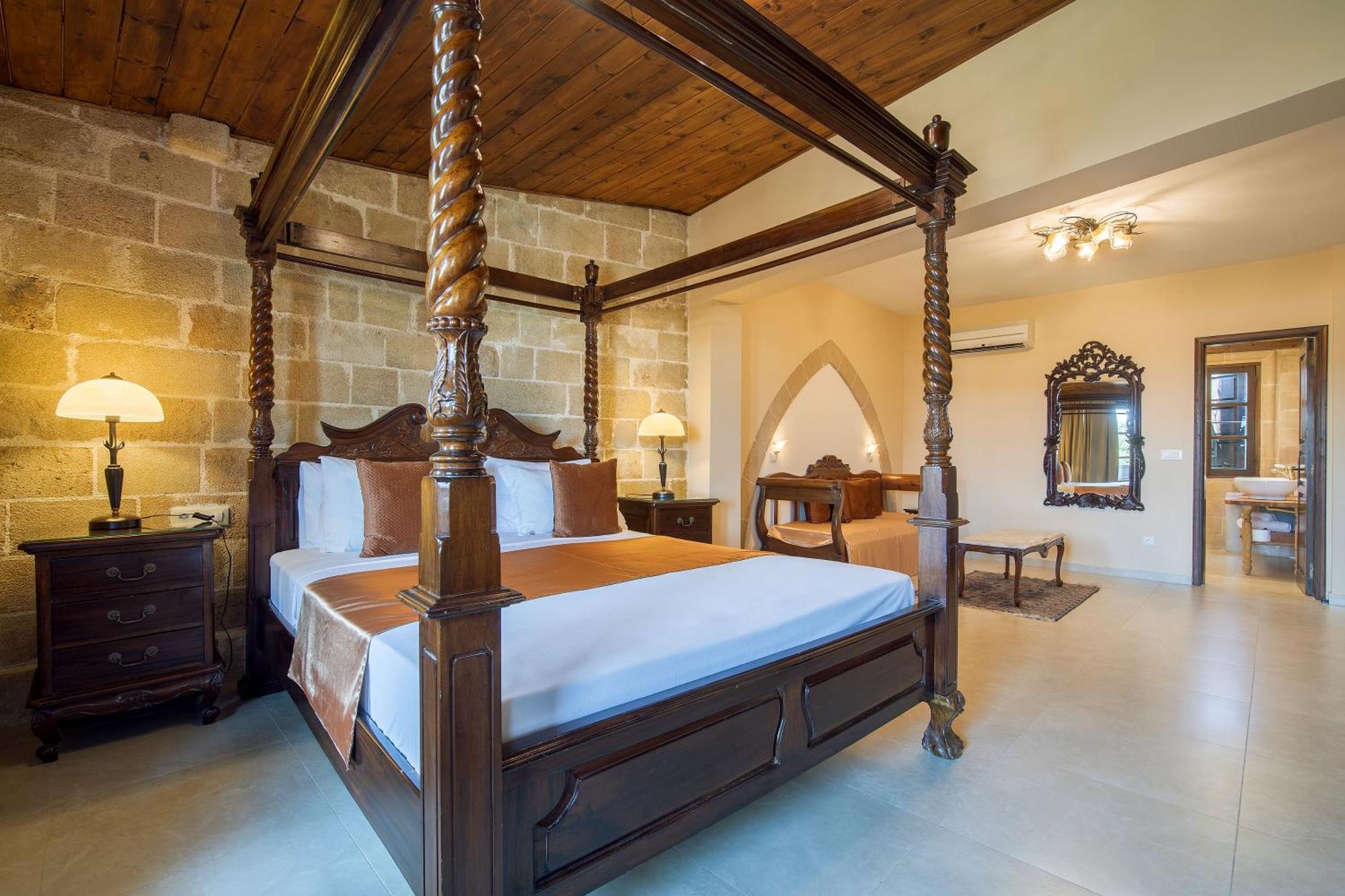 S.Nikolis' Historic Boutique Hotel Rhodes City Exterior foto