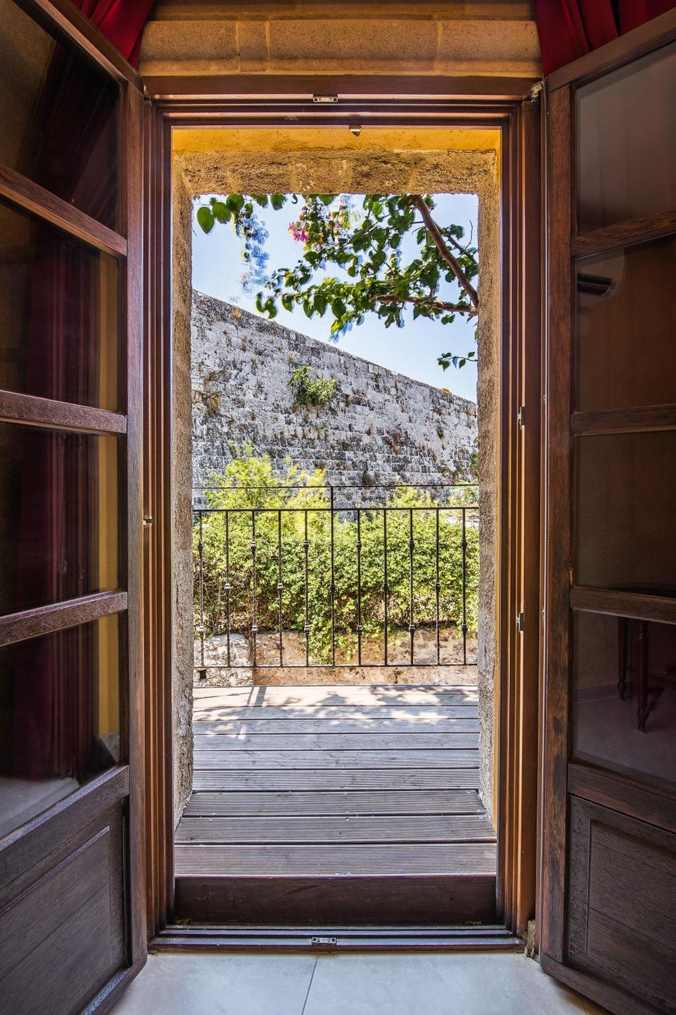 S.Nikolis' Historic Boutique Hotel Rhodes City Exterior foto